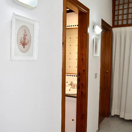 Casa Lucia Апартаменты *